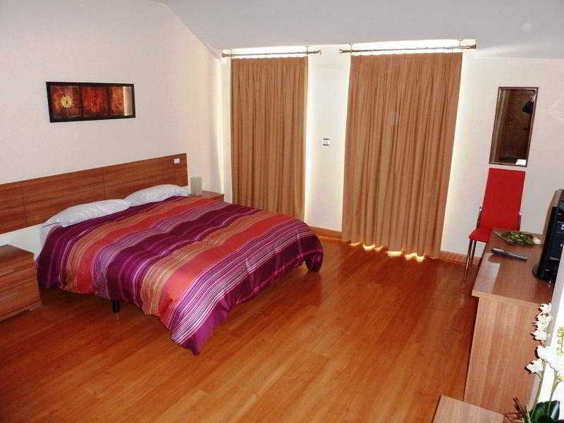 Hostal La Morada La Cistérniga المظهر الخارجي الصورة