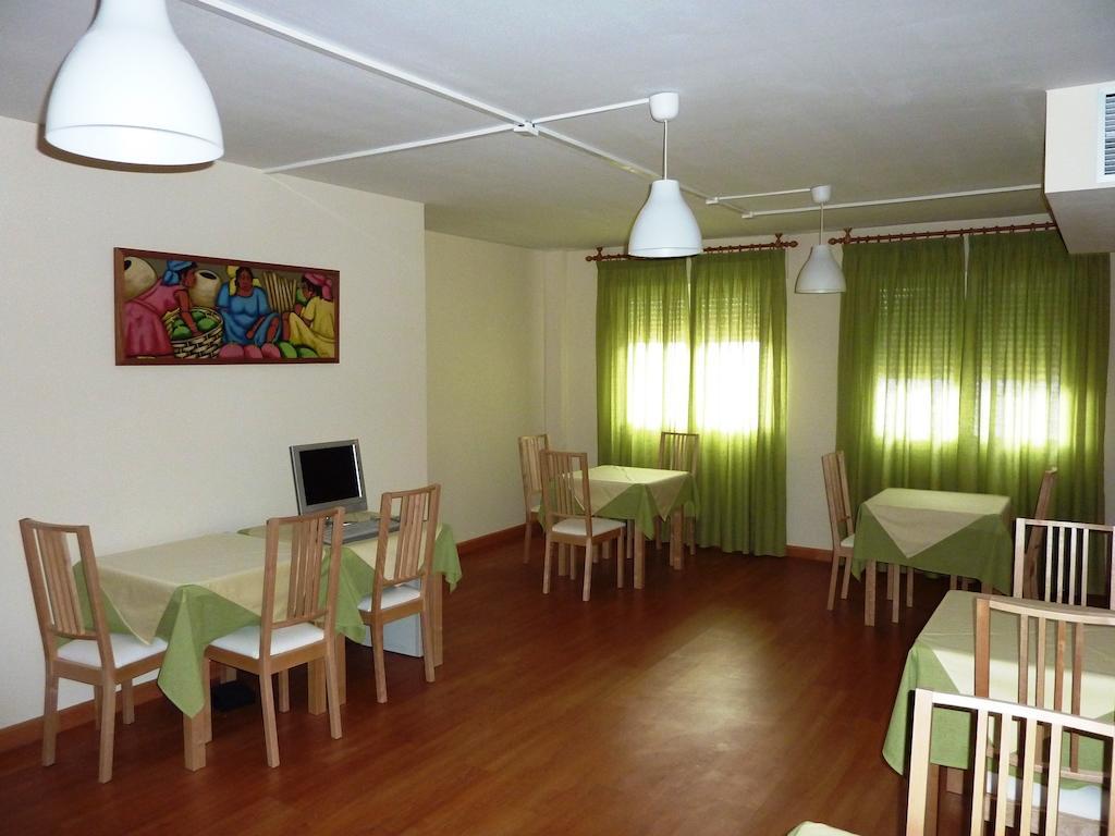 Hostal La Morada La Cistérniga المظهر الخارجي الصورة
