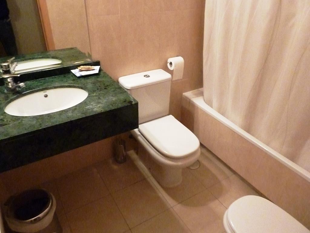 Hostal La Morada La Cistérniga المظهر الخارجي الصورة